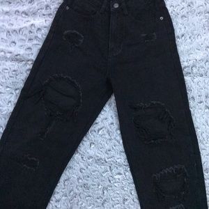 BOUGHT❌PrettyLittleThing Black Denim Mom Jeans 🖤